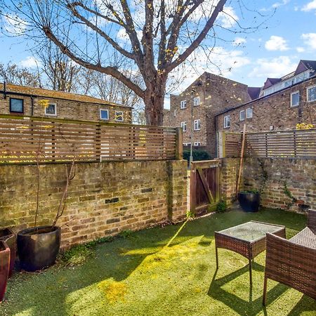 Lovely 3-Bed Clapham Common ロンドン エクステリア 写真