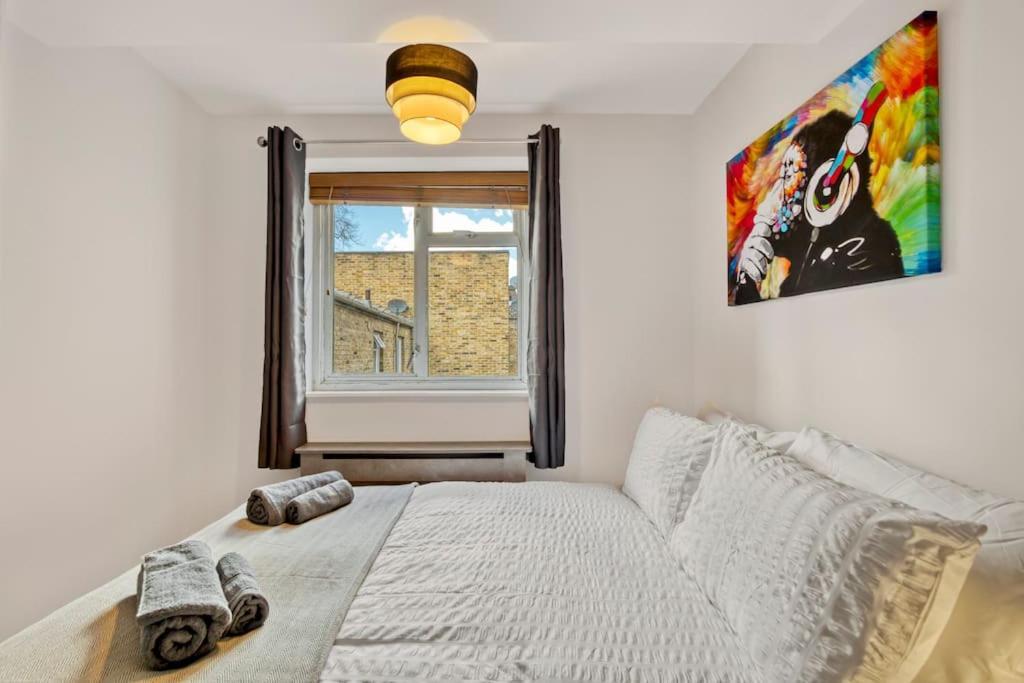 Lovely 3-Bed Clapham Common ロンドン エクステリア 写真