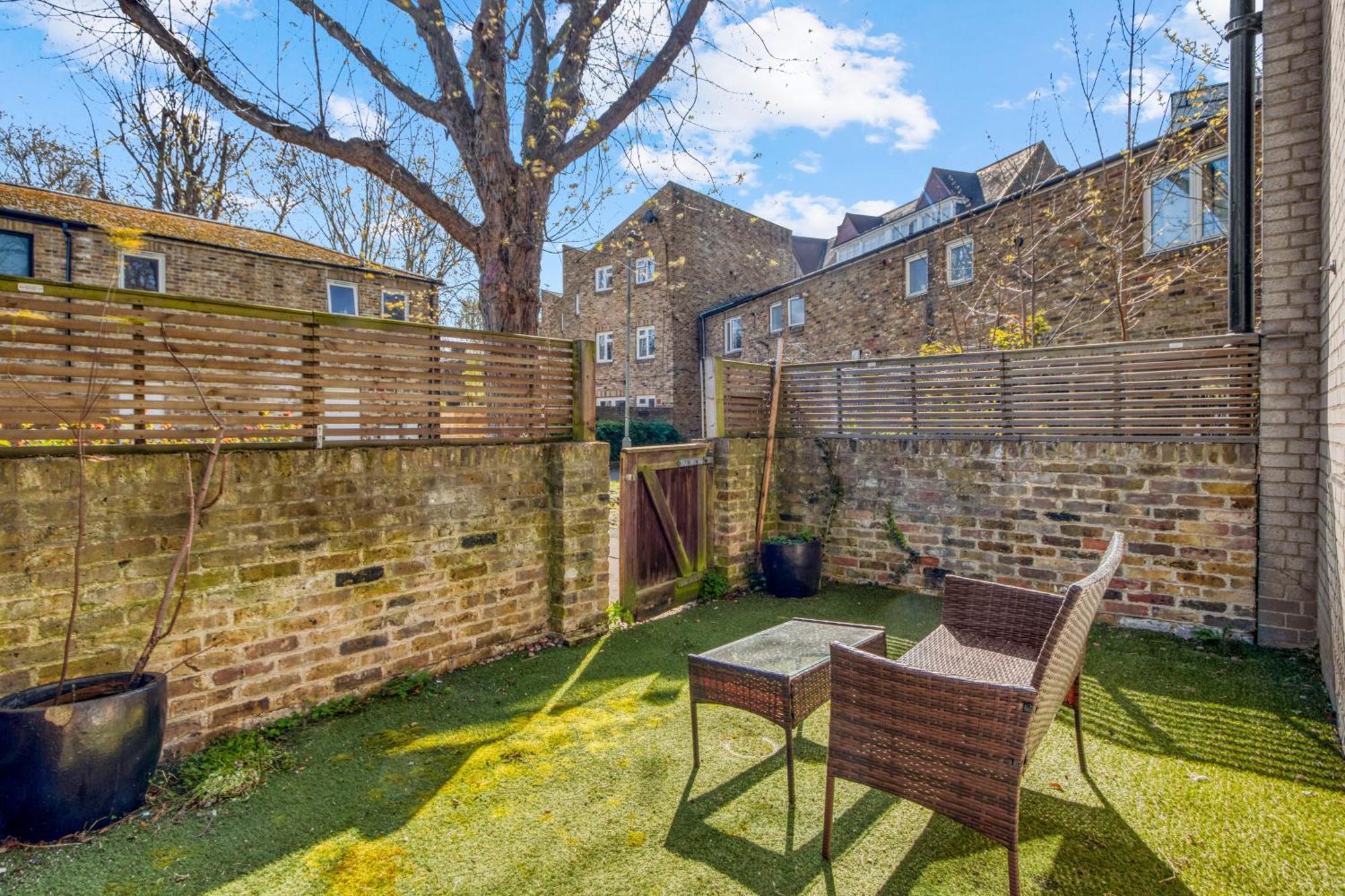 Lovely 3-Bed Clapham Common ロンドン エクステリア 写真